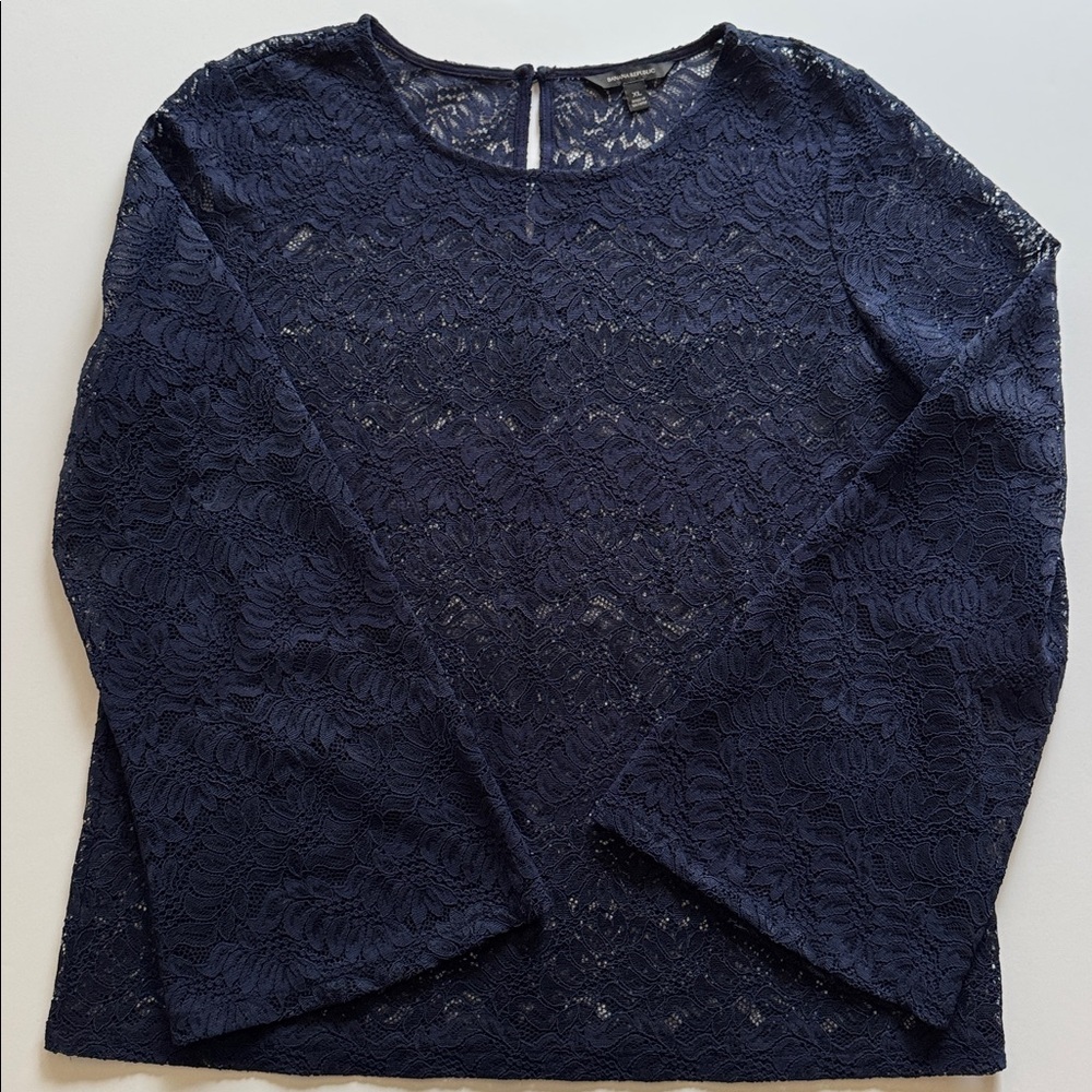 Banana Republic Bell-Sleeved Lace Blouse